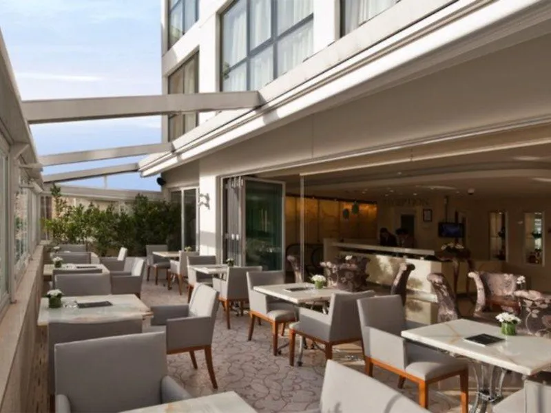 Cvk Taksim Hotel Стамбул